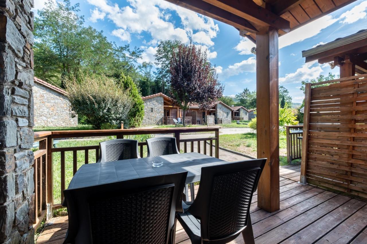 Le Hameau Du Comte De Foix - 11 Chalets En Ariege Mercus-Garrabet Zewnętrze zdjęcie